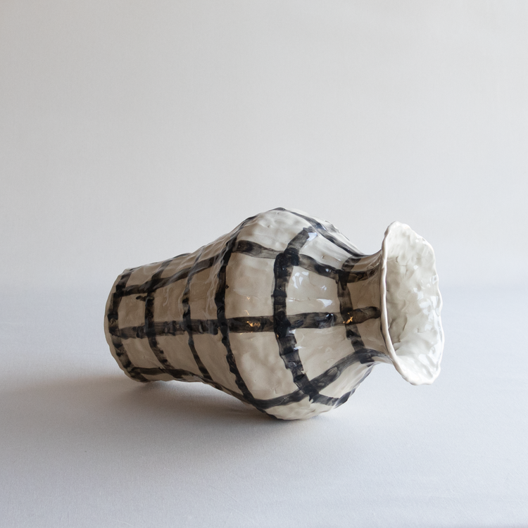 Vase - Skimra porselen no.3 - Form & Objekt