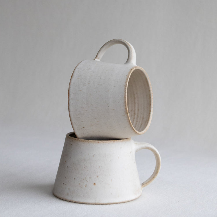 Kopp med hank - Kelpie - Form & Objekt