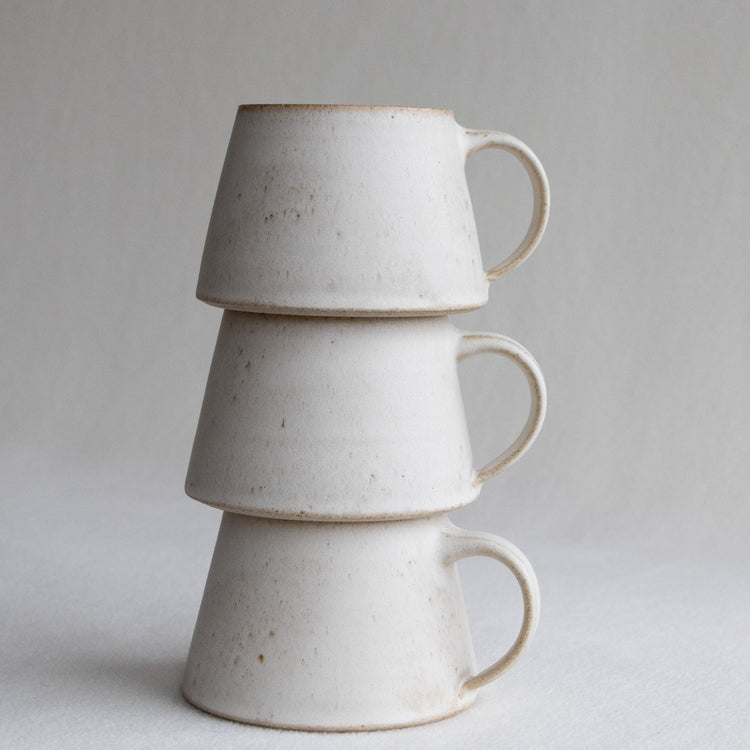 Kopp med hank - Kelpie - Form & Objekt