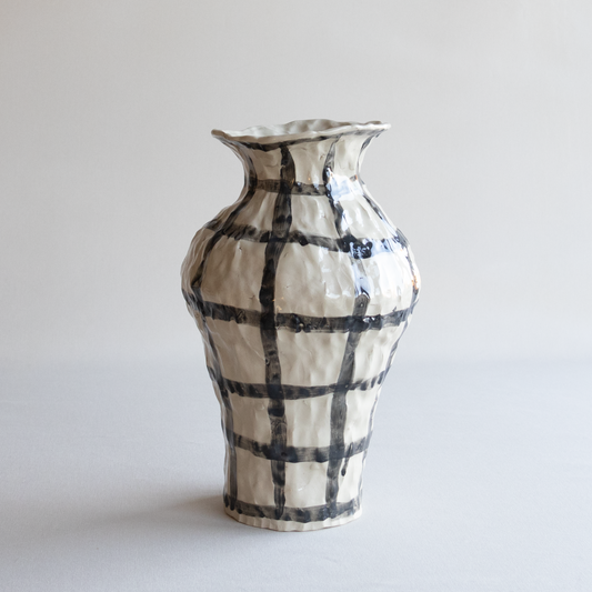 Vase - Skimra porselen no.3 - Form & Objekt