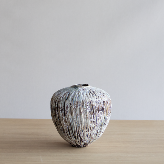 Moon Vase no.2 - Form & Objekt
