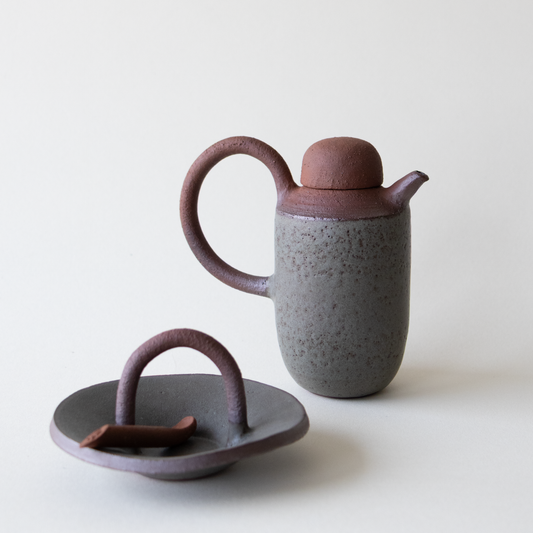 Terra Olivenolje mugge - Grønn - Form & Objekt